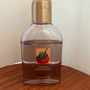Victoria’s Secret Strawberries and Champagne indulgent bath bubbles 4oz bottle
